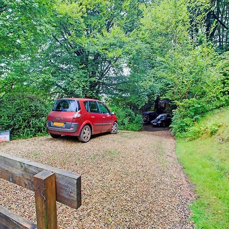 Hill View Holiday Home With Garden 汤顿 外观 照片