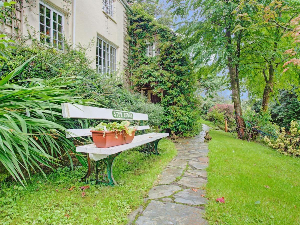 Hill View Holiday Home With Garden 汤顿 外观 照片